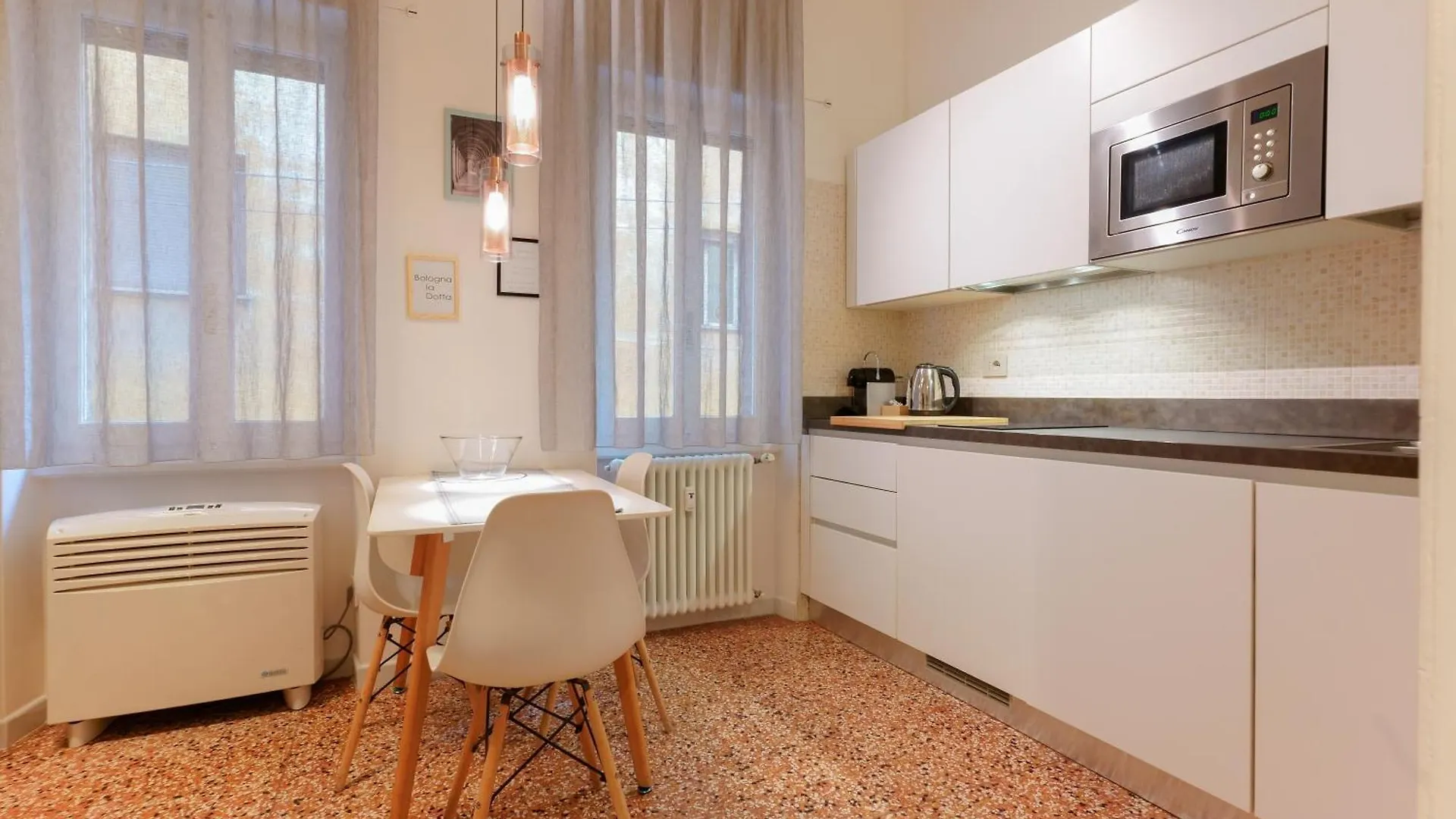 M&M Apartment Bologna Italy